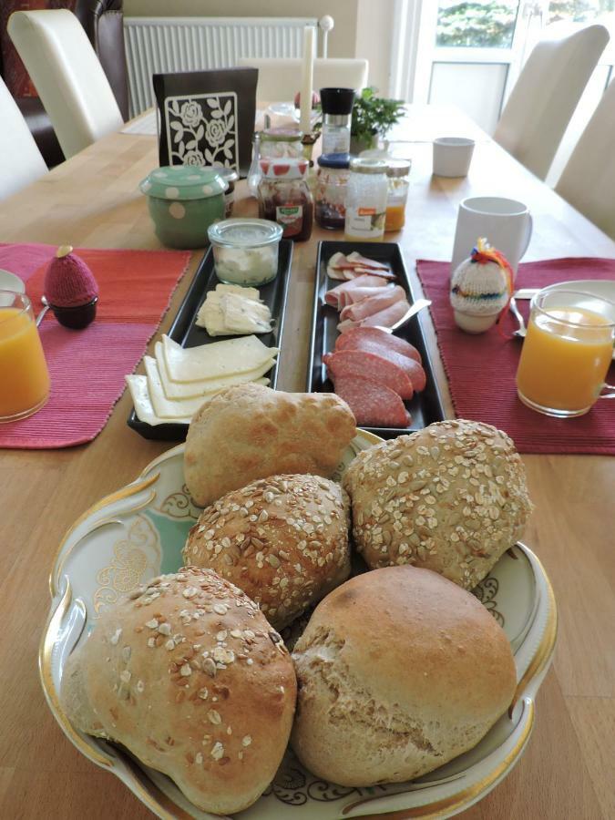 Altes Pastorat Bed & Breakfast Barmstedt Eksteriør bilde