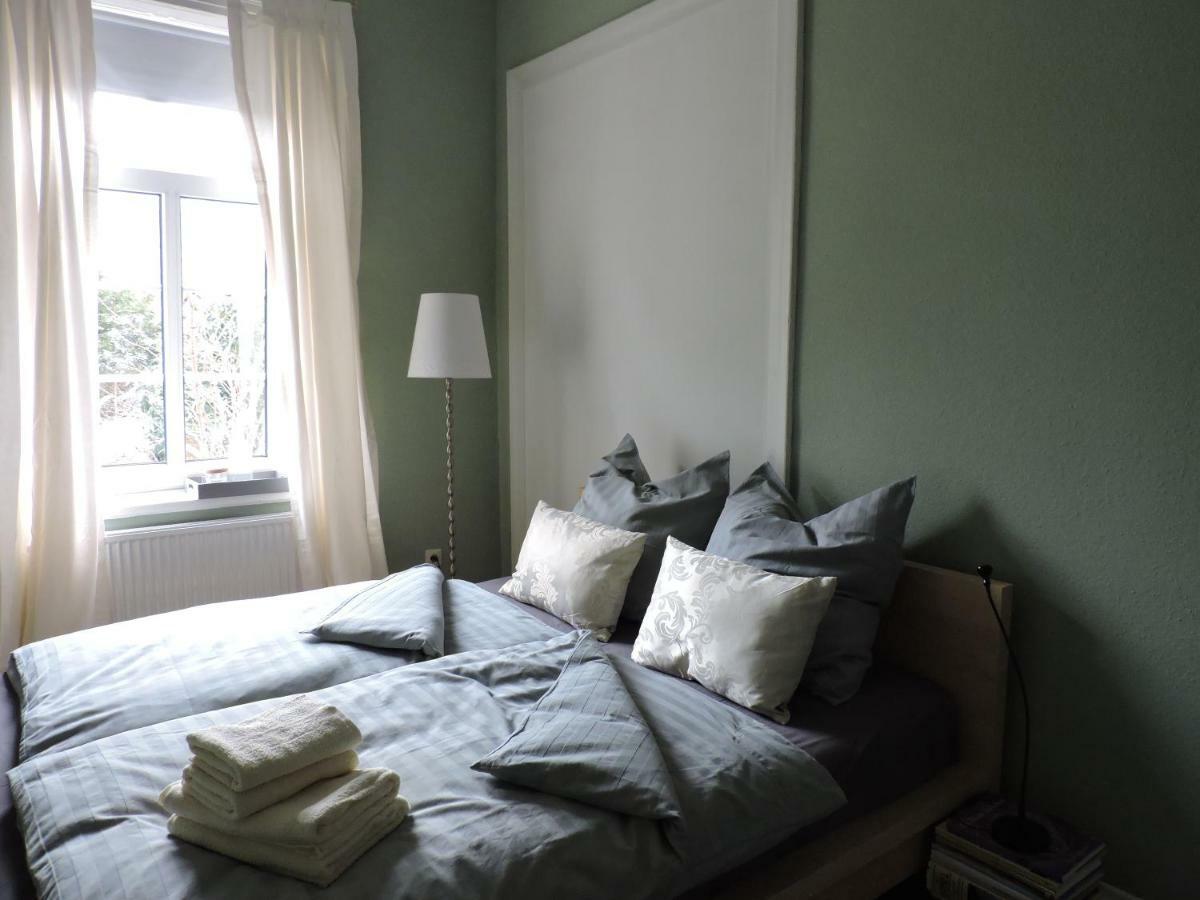 Altes Pastorat Bed & Breakfast Barmstedt Eksteriør bilde